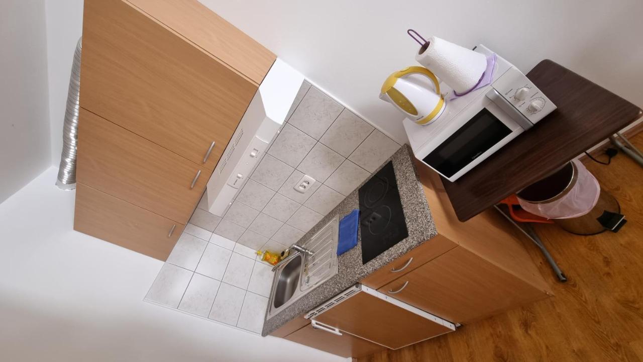 Apartmani Barbara Brseč Exterior foto