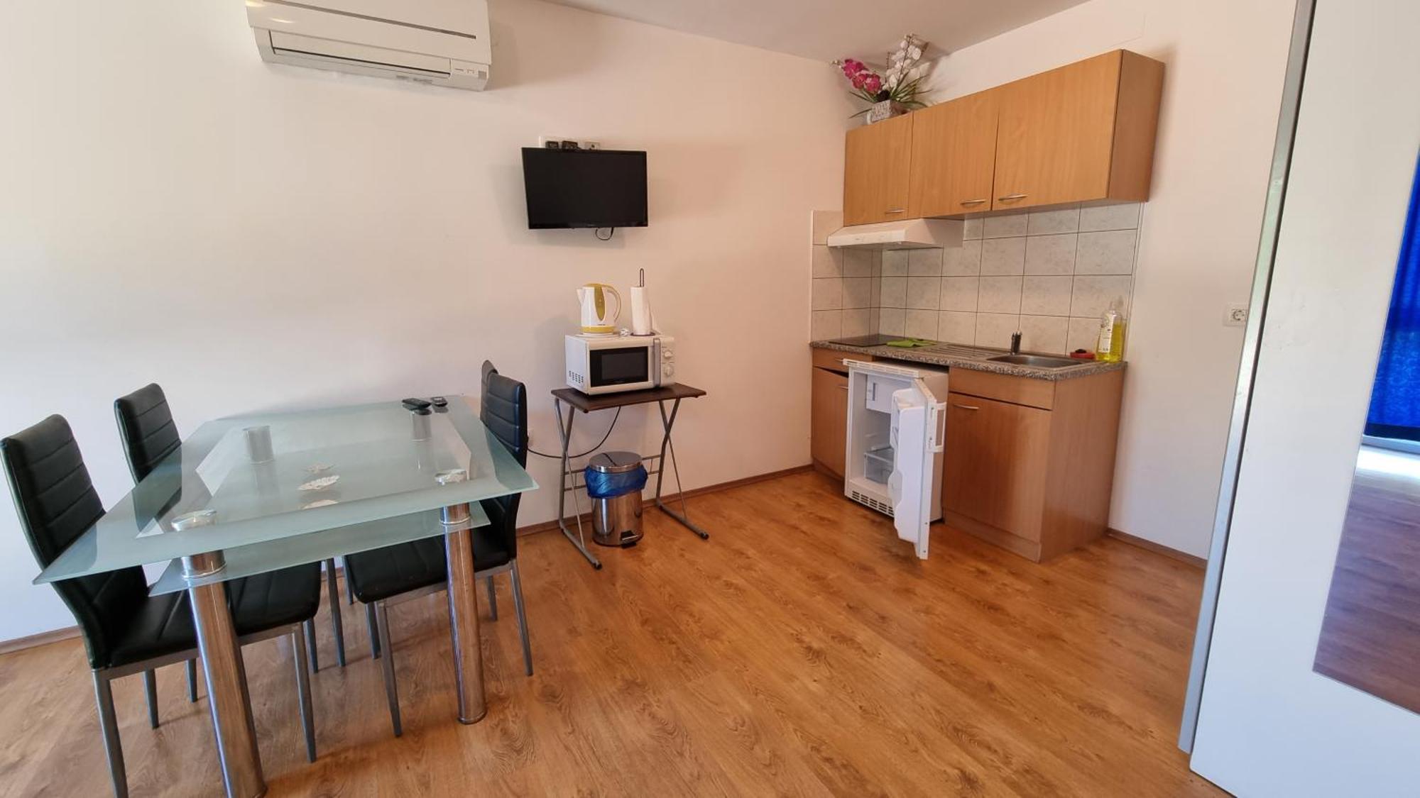 Apartmani Barbara Brseč Exterior foto